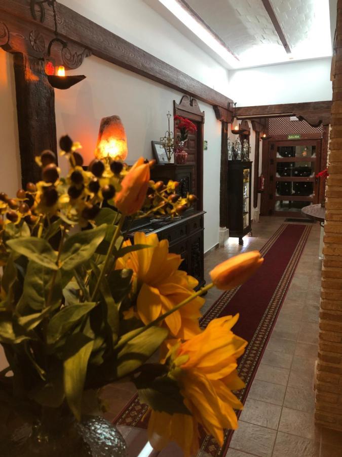 Retiro Del Teatro Almagro Otel Dış mekan fotoğraf